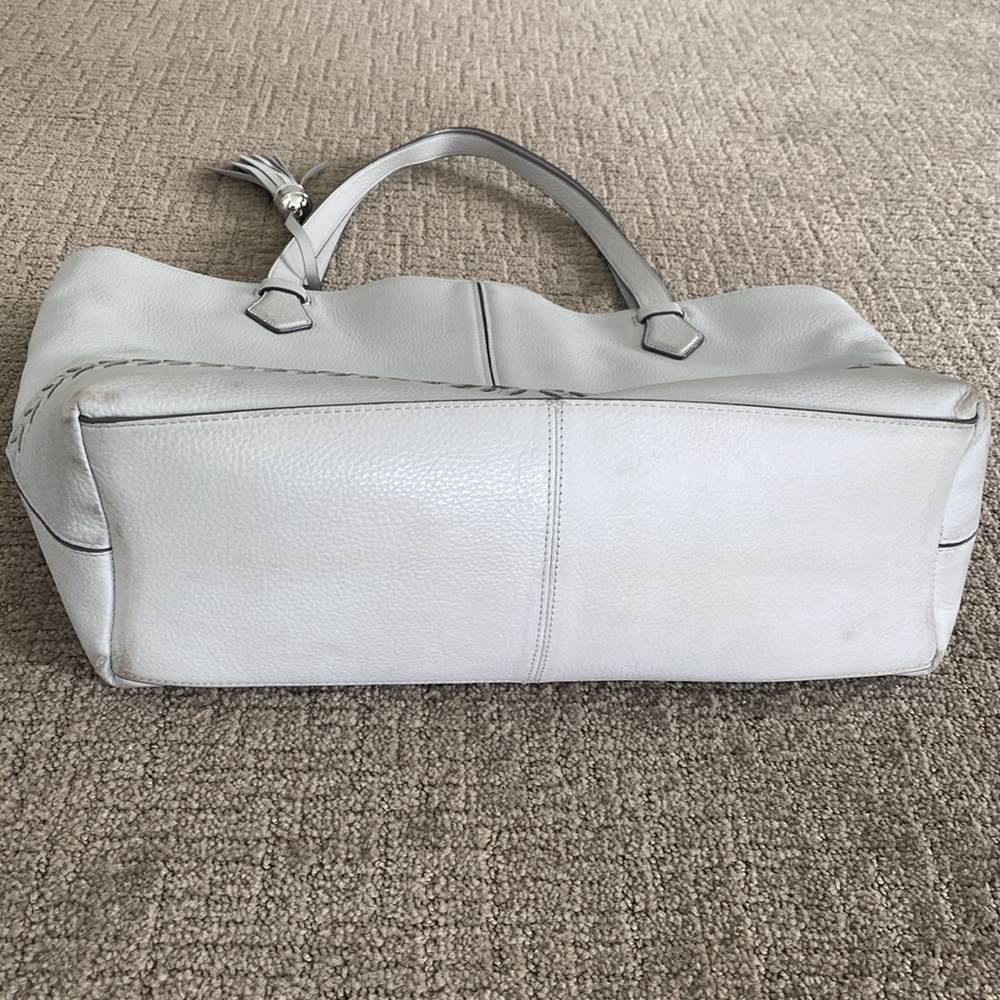 Large Cole Haan Shoulder Bag - Picture 6 of 6